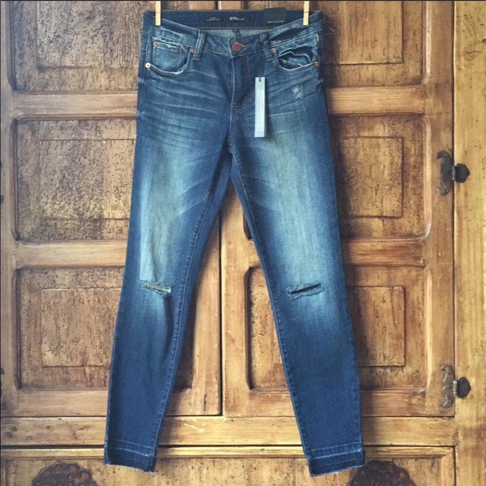 STS Blue Distressed Jeans